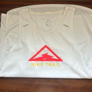 Nike trail tank top
